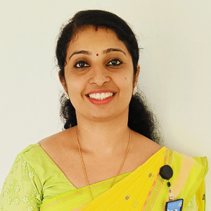 st-carmalgiri-college-Mrs. MEERA MATHEW;